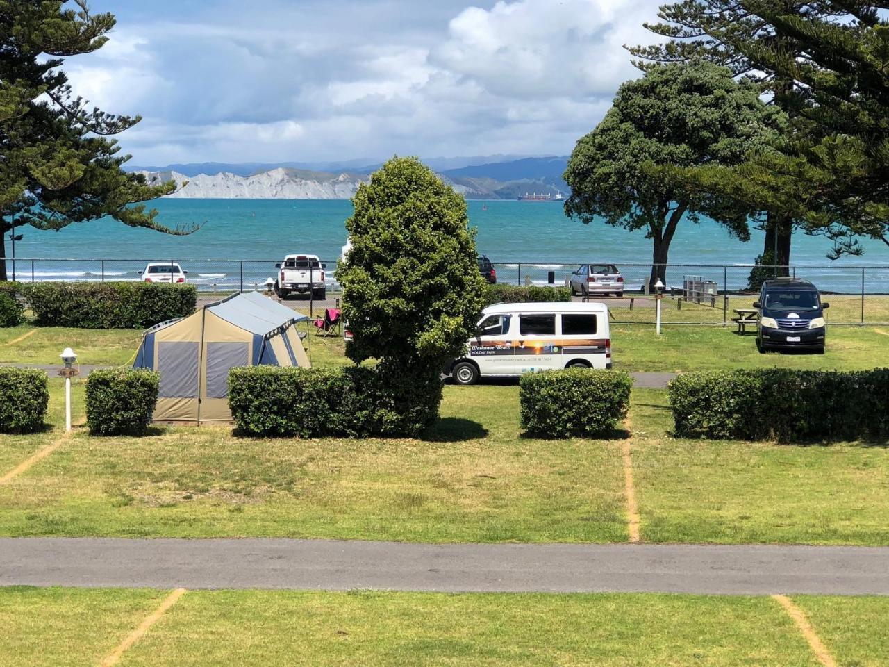 Waikanae Beach Top 10 Holiday Park Gisborne Exterior photo